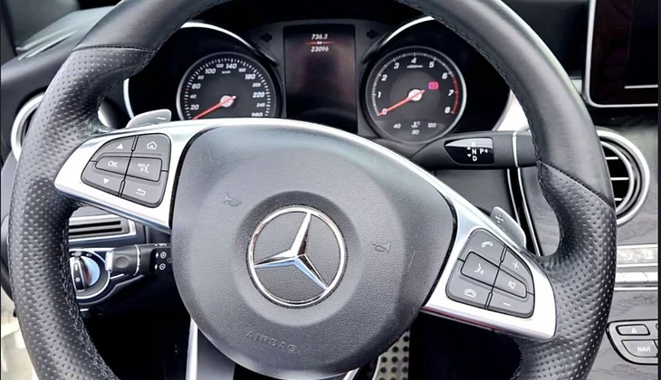 location-MERCEDES-BENZ-Montbrison-roadstr