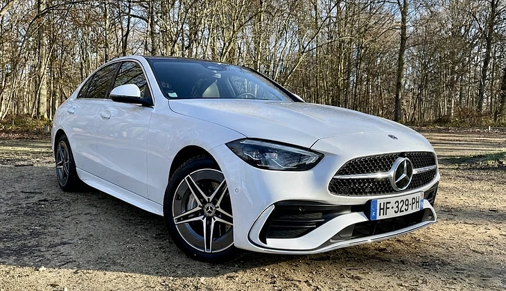 location-MERCEDES-BENZ-La Turballe-roadstr
