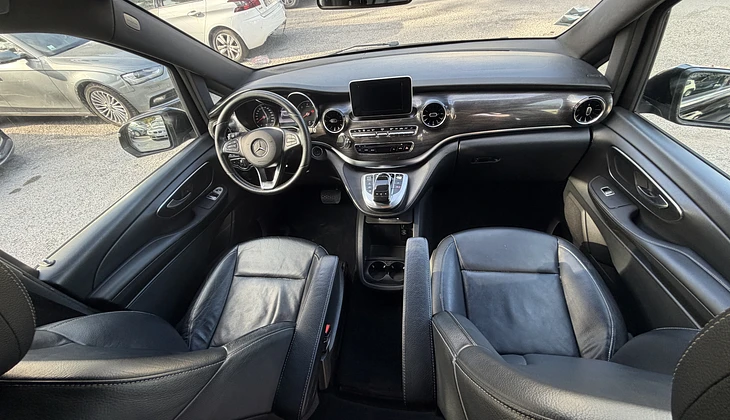location-MERCEDES-BENZ-Nice-roadstr