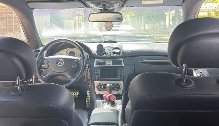 location-MERCEDES-BENZ-Talence-roadstr