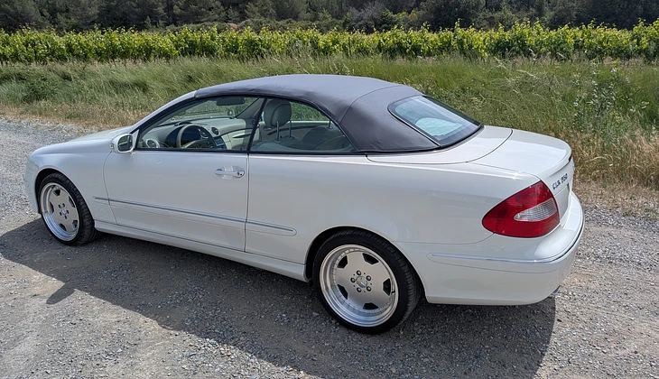 location-MERCEDES-BENZ-Barbaira-roadstr