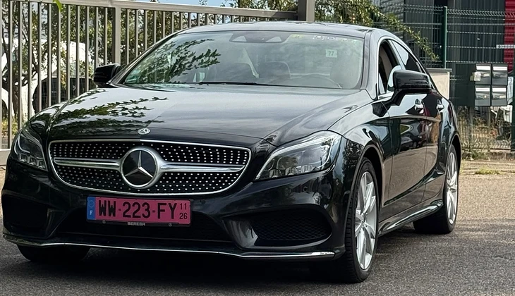 location-MERCEDES-BENZ-Lyon-roadstr