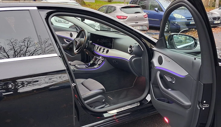 location-MERCEDES-BENZ-Bobigny-roadstr