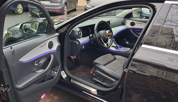 location-MERCEDES-BENZ-Bobigny-roadstr