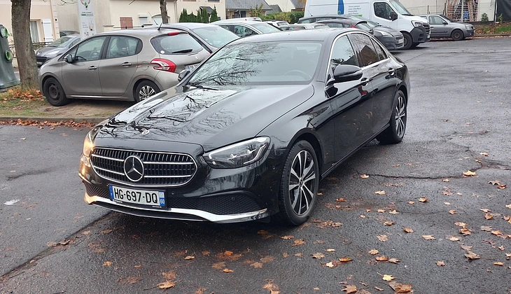 location-MERCEDES-BENZ-Bobigny-roadstr