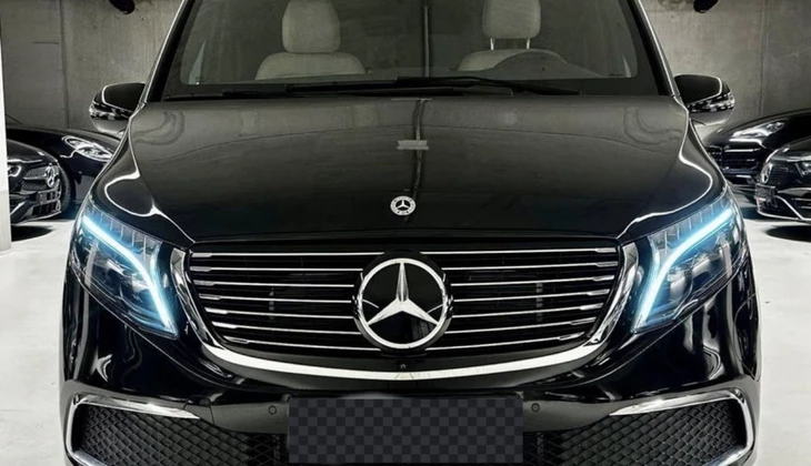 location-MERCEDES-BENZ-Antony-roadstr