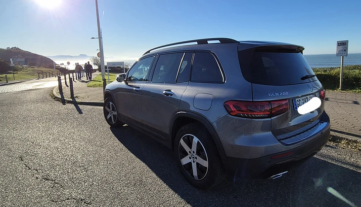 location-MERCEDES-BENZ-Anglet-roadstr