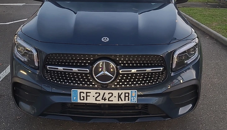 location-MERCEDES-BENZ-Thonon-les-Bains-roadstr