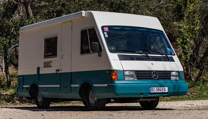 location-MERCEDES-BENZ-Montpellier-roadstr