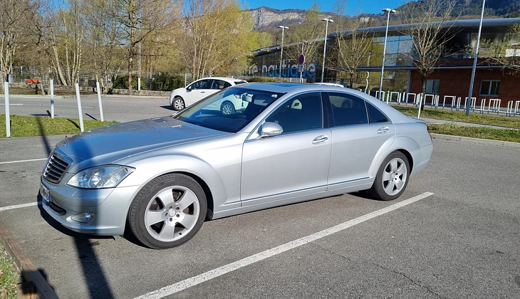 location-MERCEDES-BENZ-Bonneville-roadstr