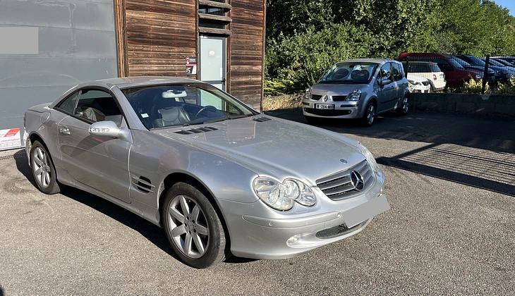 location-MERCEDES-BENZ-Craponne-roadstr