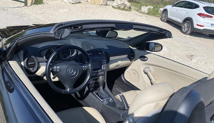 location-MERCEDES-BENZ-Velaux-roadstr
