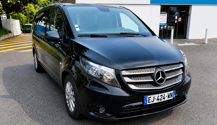 location-MERCEDES-BENZ-Nice-roadstr