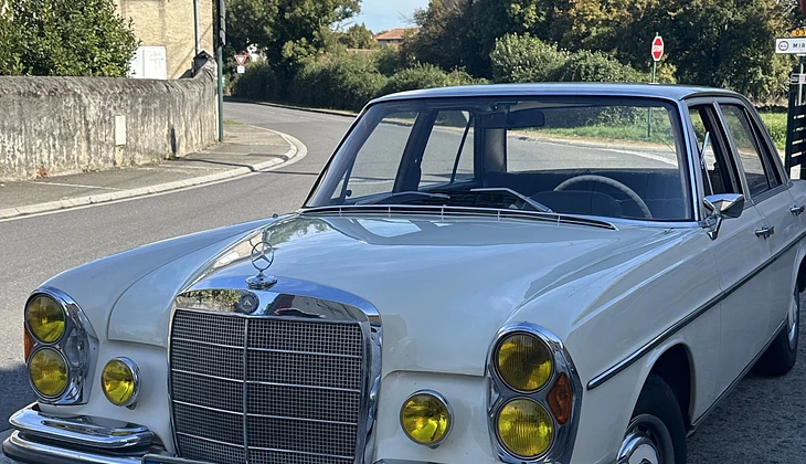 location-MERCEDES-BENZ-Toulouse-roadstr
