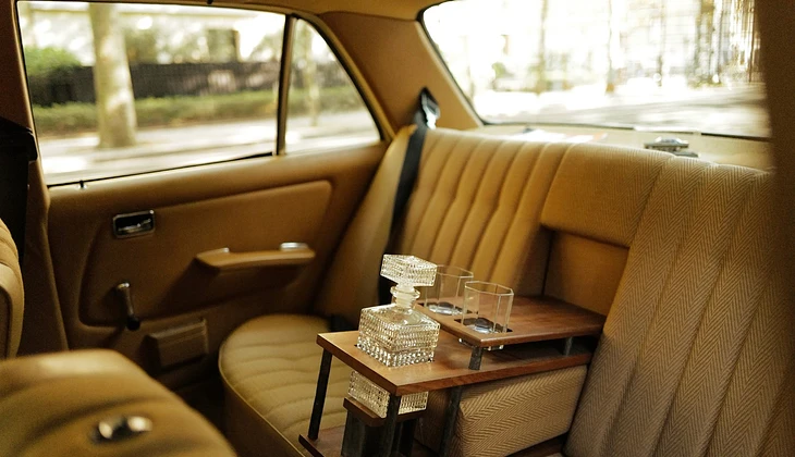 location-MERCEDES-BENZ-Paris-roadstr