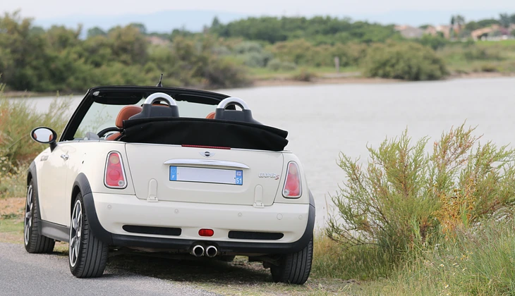 location-MINI-La Grande-Motte-roadstr