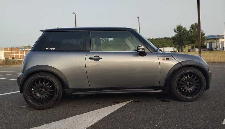 location-MINI-Montauban-roadstr