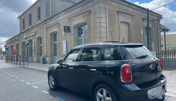 location-MINI-Bayeux-roadstr