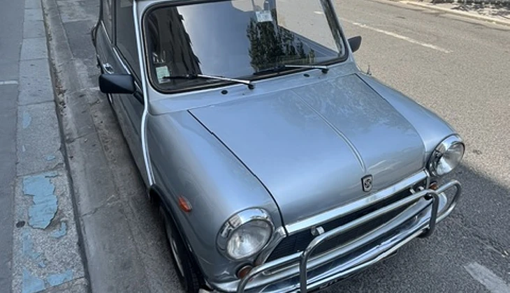 location-MINI-Paris-roadstr