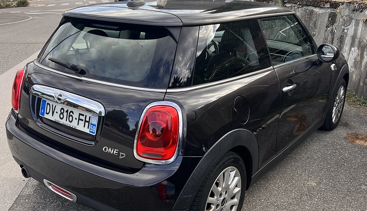 location-MINI-Collonges-roadstr