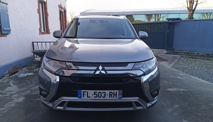 location-MITSUBISHI-Lourdes-roadstr