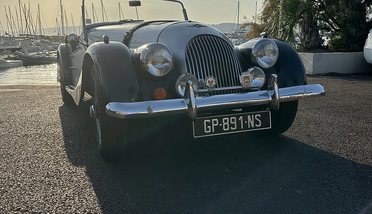 location-MORGAN-Cannes-roadstr