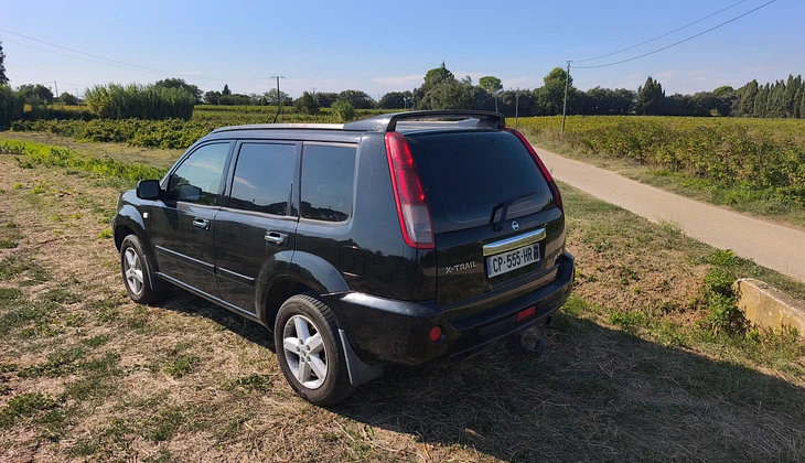 location-NISSAN-Courthézon-roadstr