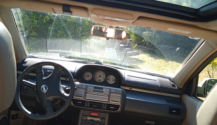 location-NISSAN-Porto-Vecchio-roadstr