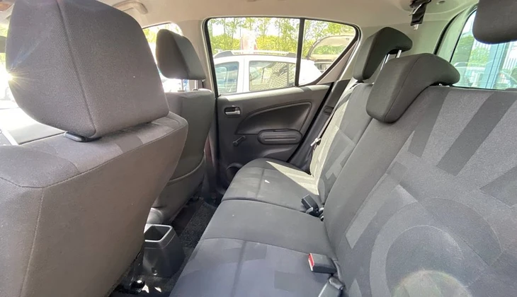 location-OPEL-Calenzana-roadstr