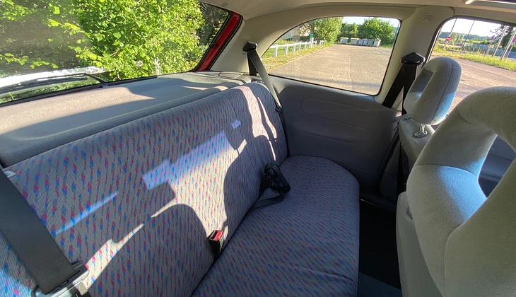 location-OPEL-Chantilly-roadstr