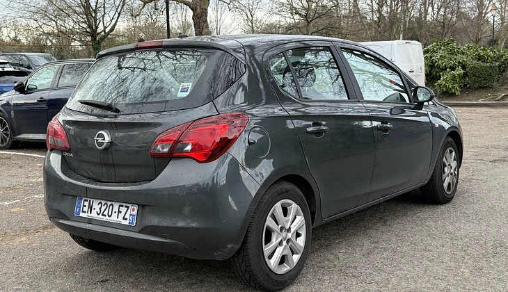 location-OPEL-Paris-roadstr