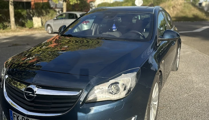 location-OPEL-Montigny-le-Bretonneux-roadstr
