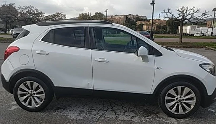 location-OPEL-Ajaccio-roadstr