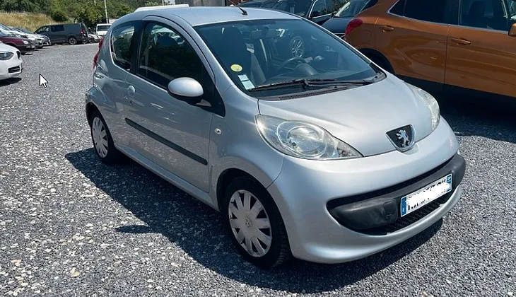 location-PEUGEOT-Antibes-roadstr