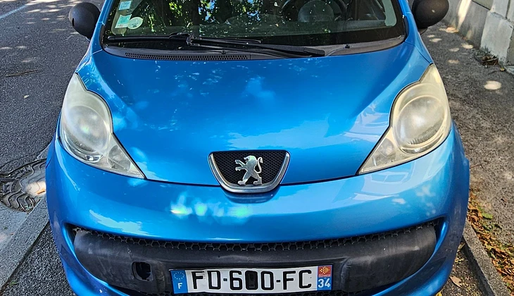 location-PEUGEOT-Pierrelatte-roadstr
