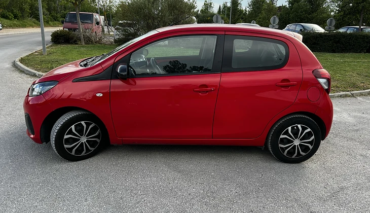 location-PEUGEOT-Aix-en-Provence-roadstr