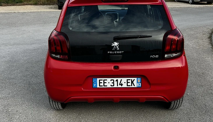 location-PEUGEOT-Aix-en-Provence-roadstr