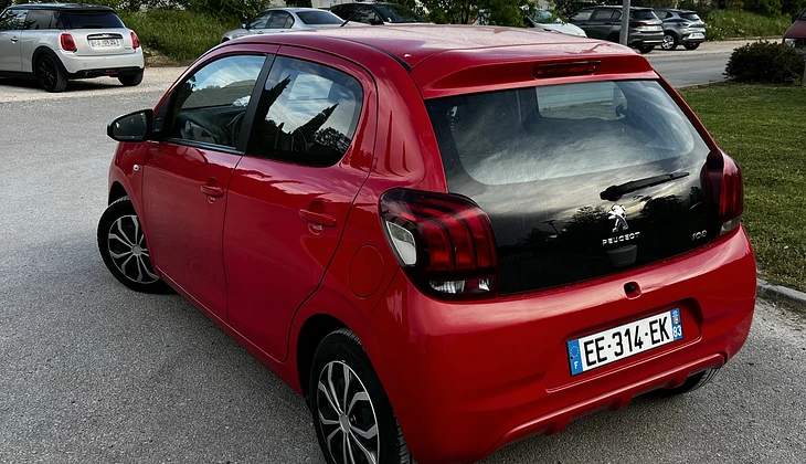 location-PEUGEOT-Aix-en-Provence-roadstr