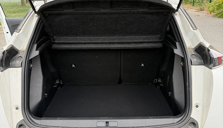 location-PEUGEOT-Cergy-roadstr