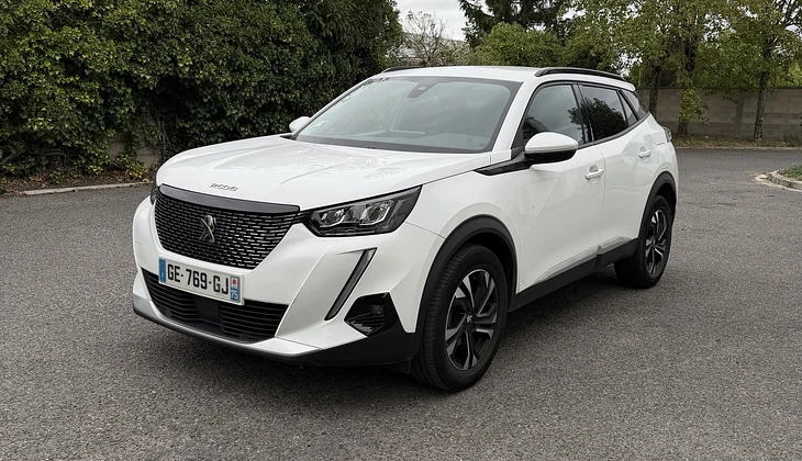 location-PEUGEOT-Cergy-roadstr