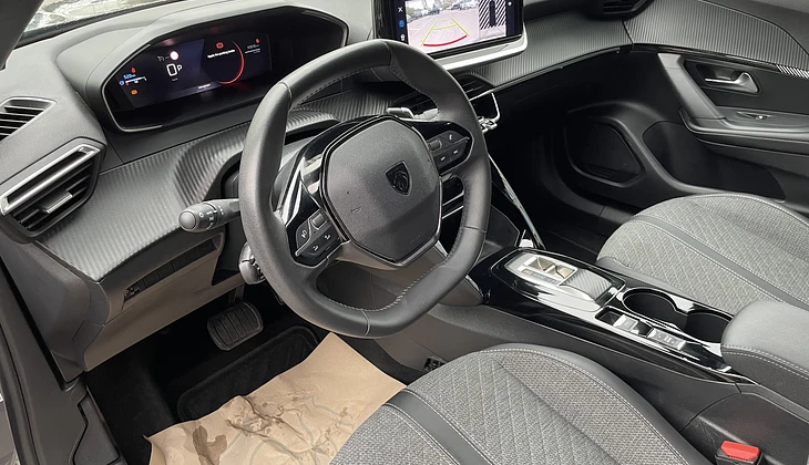 location-PEUGEOT-Paris-roadstr