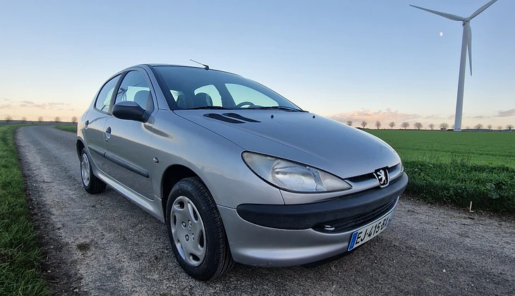 location-PEUGEOT-Abbeville-roadstr
