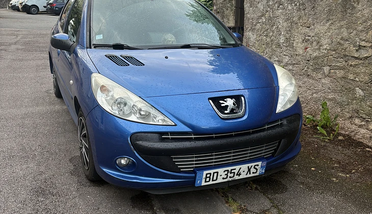 location-PEUGEOT-Benney-roadstr