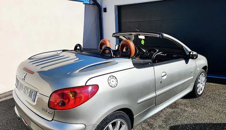location-PEUGEOT-Saint-André-de-Corcy-roadstr