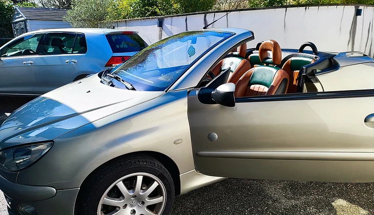location-PEUGEOT-Saint-André-de-Corcy-roadstr