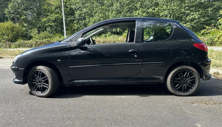 location-PEUGEOT-Feytiat-roadstr
