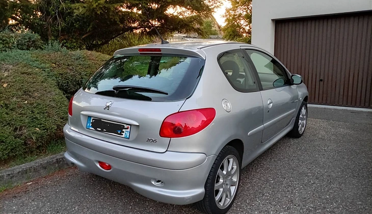 location-PEUGEOT-Hirsingue-roadstr