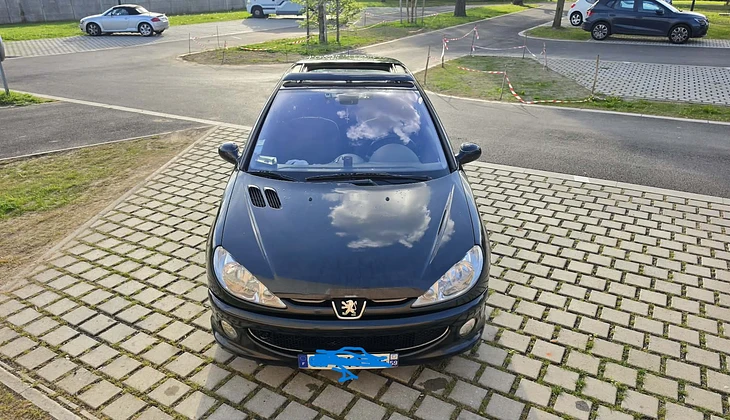 location-PEUGEOT-Mecquignies-roadstr