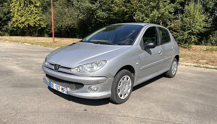 location-PEUGEOT-Rennes-roadstr