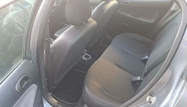 location-PEUGEOT-Torcy-roadstr